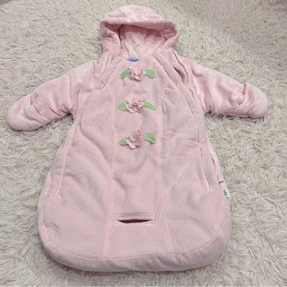 Bon Bebe Car Seat Bunting Hooded Winter One Piece Size 0-9 months Flower